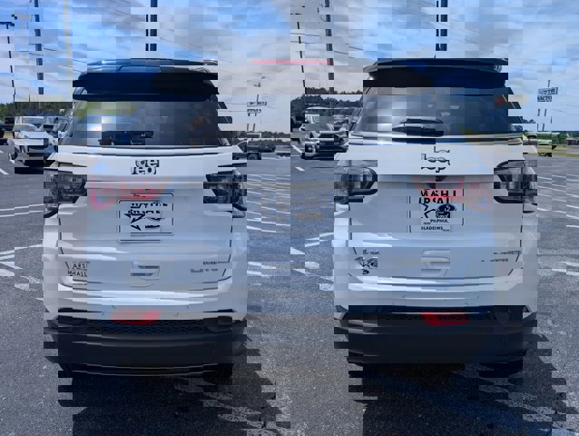 Used 2024 Jeep Compass Limited AWD/4WD image 4