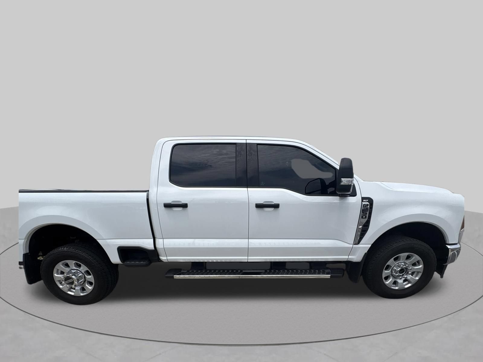 Certified 2024 Ford F250 XLT w/ FX4 Off-Road Package AWD/4WD image 17