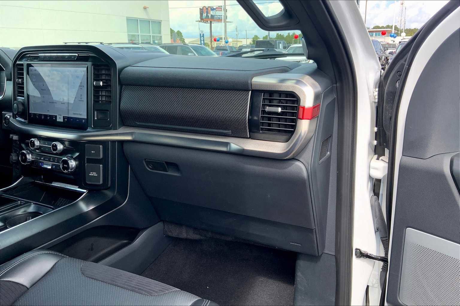 Certified 2023 Ford F150 Raptor w/ Raptor Carbon Fiber Package image 18