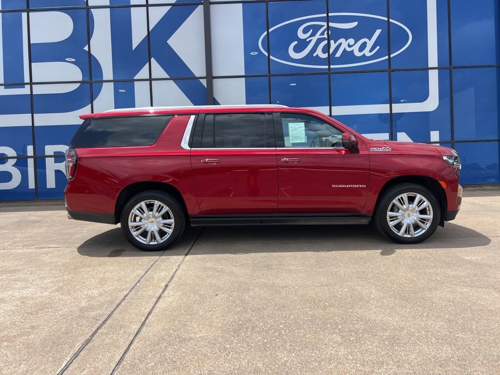 Used 2021 Chevrolet Suburban High Country w/ Premium Package AWD/4WD image 9