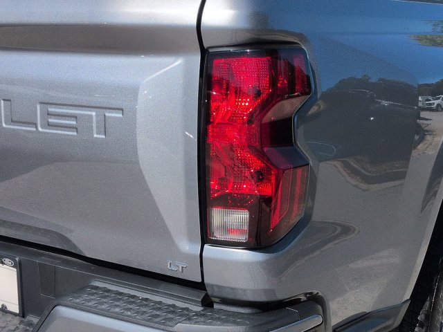 Used 2023 Chevrolet Colorado LT w/ LT Convenience Package RWD image 14
