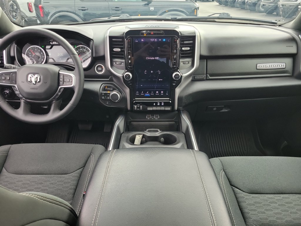 Used 2025 RAM 1500 Big Horn AWD/4WD image 13