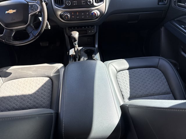 Used 2022 Chevrolet Colorado Z71 RWD image 21