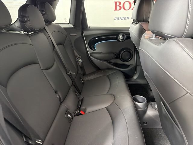 Used 2022 MINI Cooper S image 18