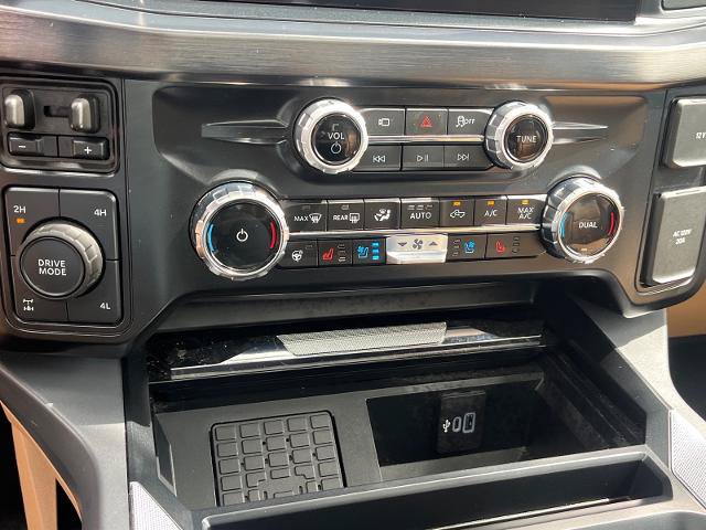 Certified 2025 Ford F250 Lariat w/ Lariat Ultimate Package AWD/4WD image 15