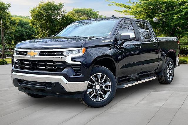 Used 2023 Chevrolet Silverado 1500 LT w/ Protection Package AWD/4WD image 11