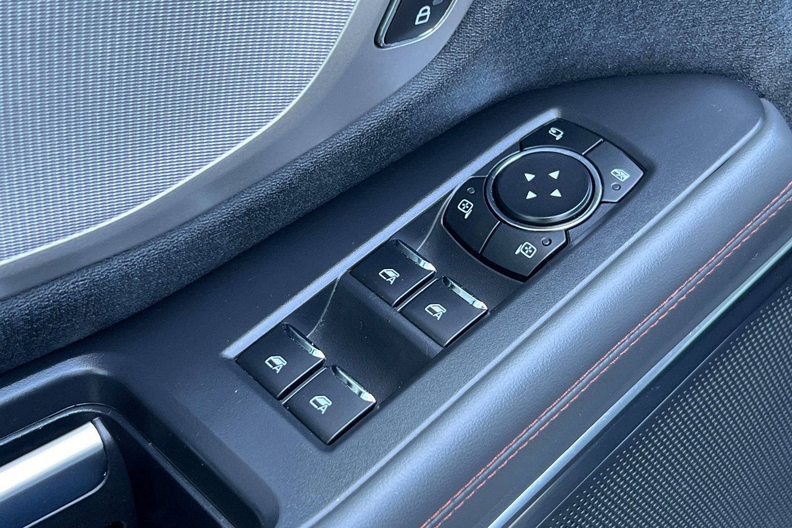 Certified 2025 Ford Expedition Active AWD/4WD image 14