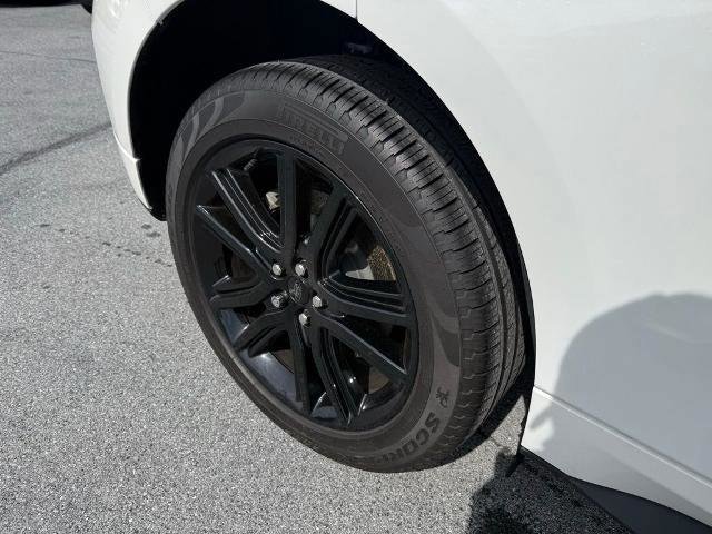 Certified 2022 Ford Edge ST-Line image 11