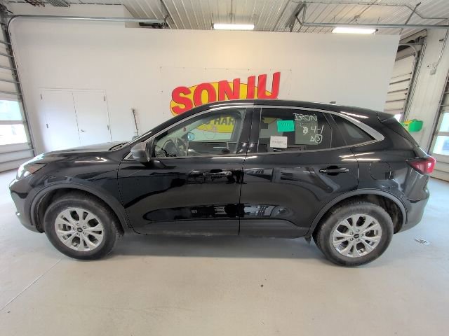 Certified 2024 Ford Escape Active AWD/4WD image 2