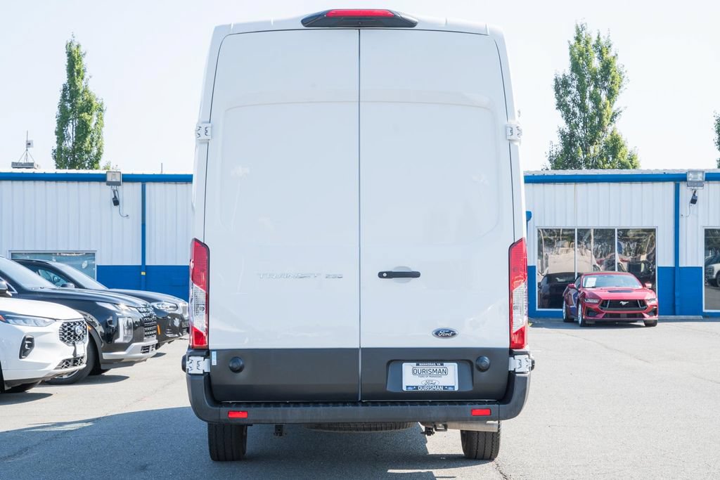 Certified 2025 Ford Transit 250 148 High Roof Extended RWD image 5