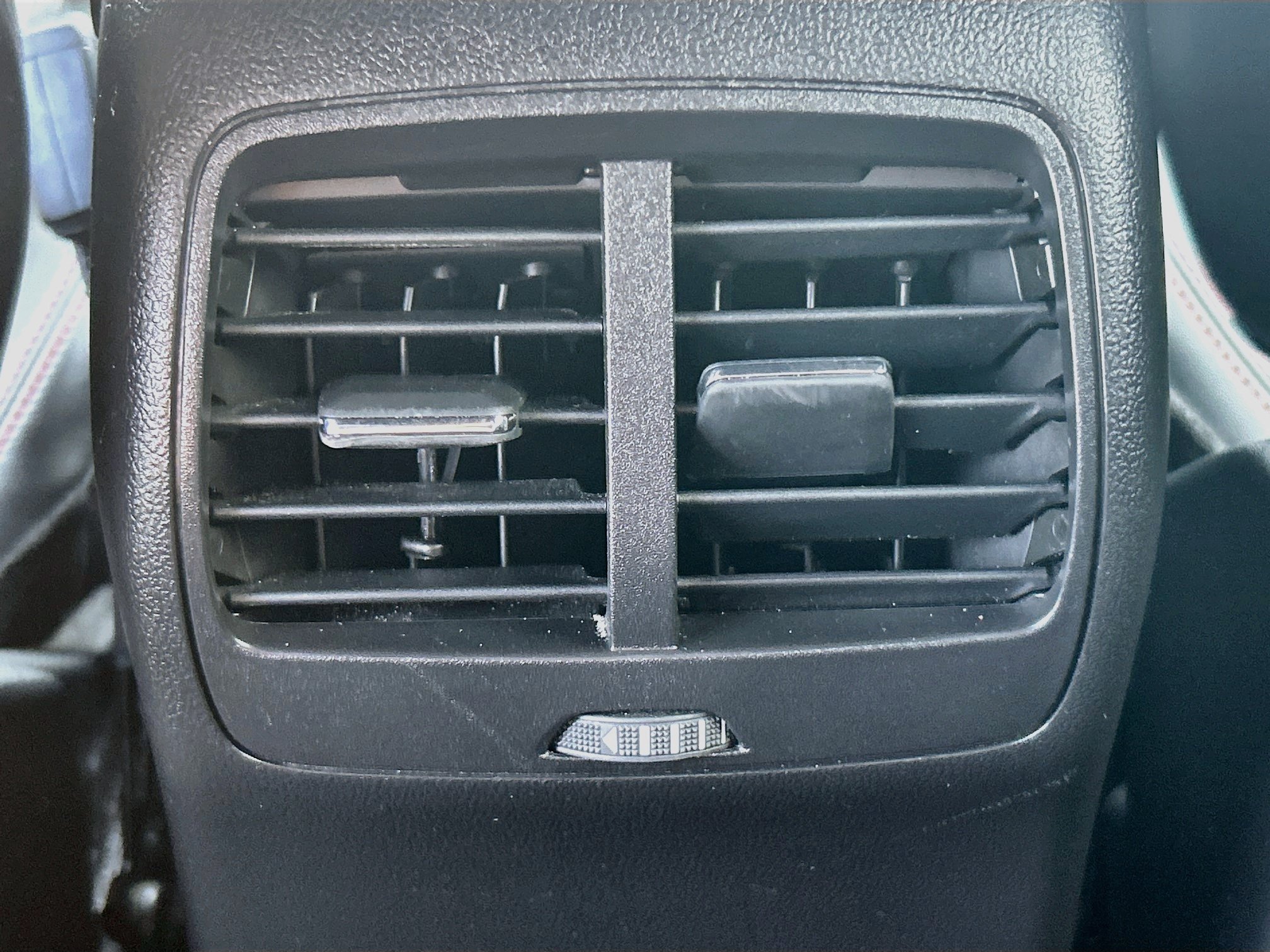 Certified 2023 Ford Escape ST-Line w/ Cold Weather Package FWD image 25