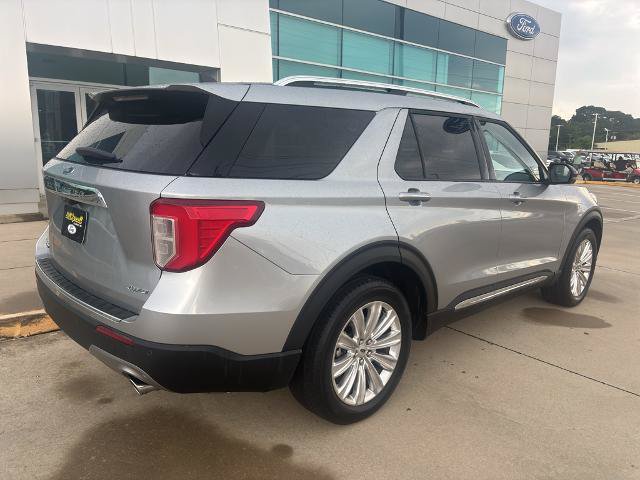 Certified 2024 Ford Explorer Limited w/ Equipment Group 301A AWD/4WD image 5