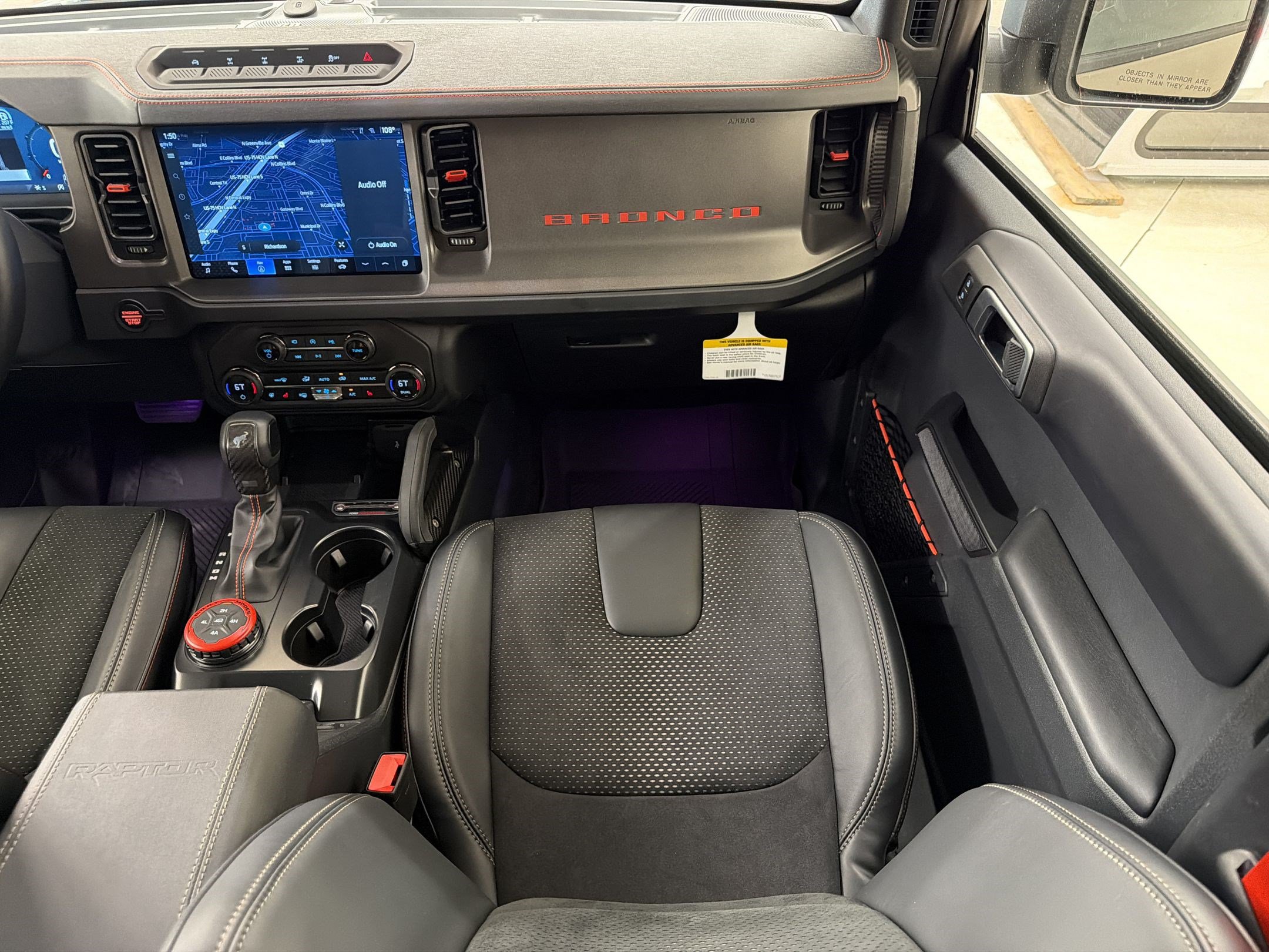 Certified 2025 Ford Bronco Raptor w/ Interior Carbon Fiber Pack AWD/4WD image 30