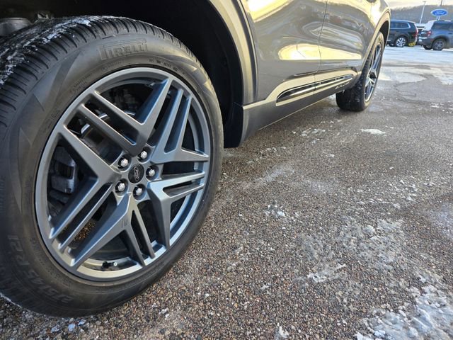 Certified 2023 Ford Explorer ST-Line image 46