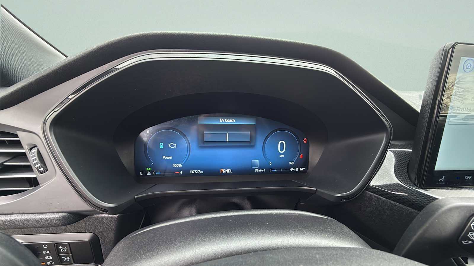 Certified 2025 Ford Escape ST-Line Elite w/ Class II Trailer Tow Package image 33