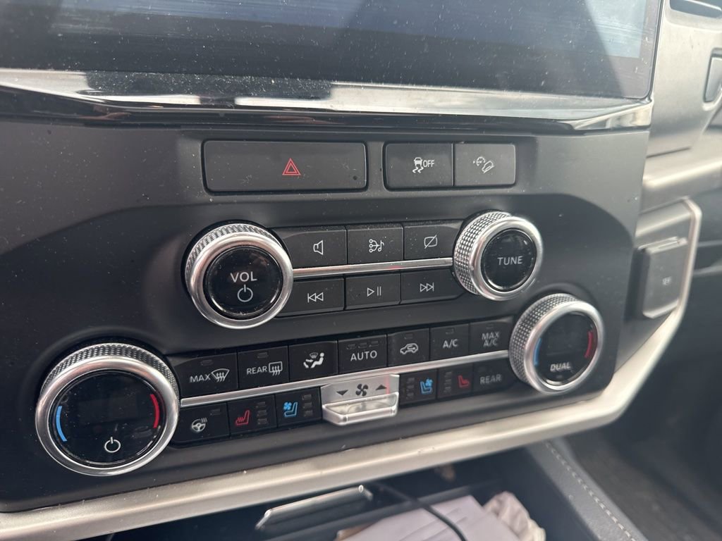 Certified 2023 Ford Expedition XLT AWD/4WD image 13
