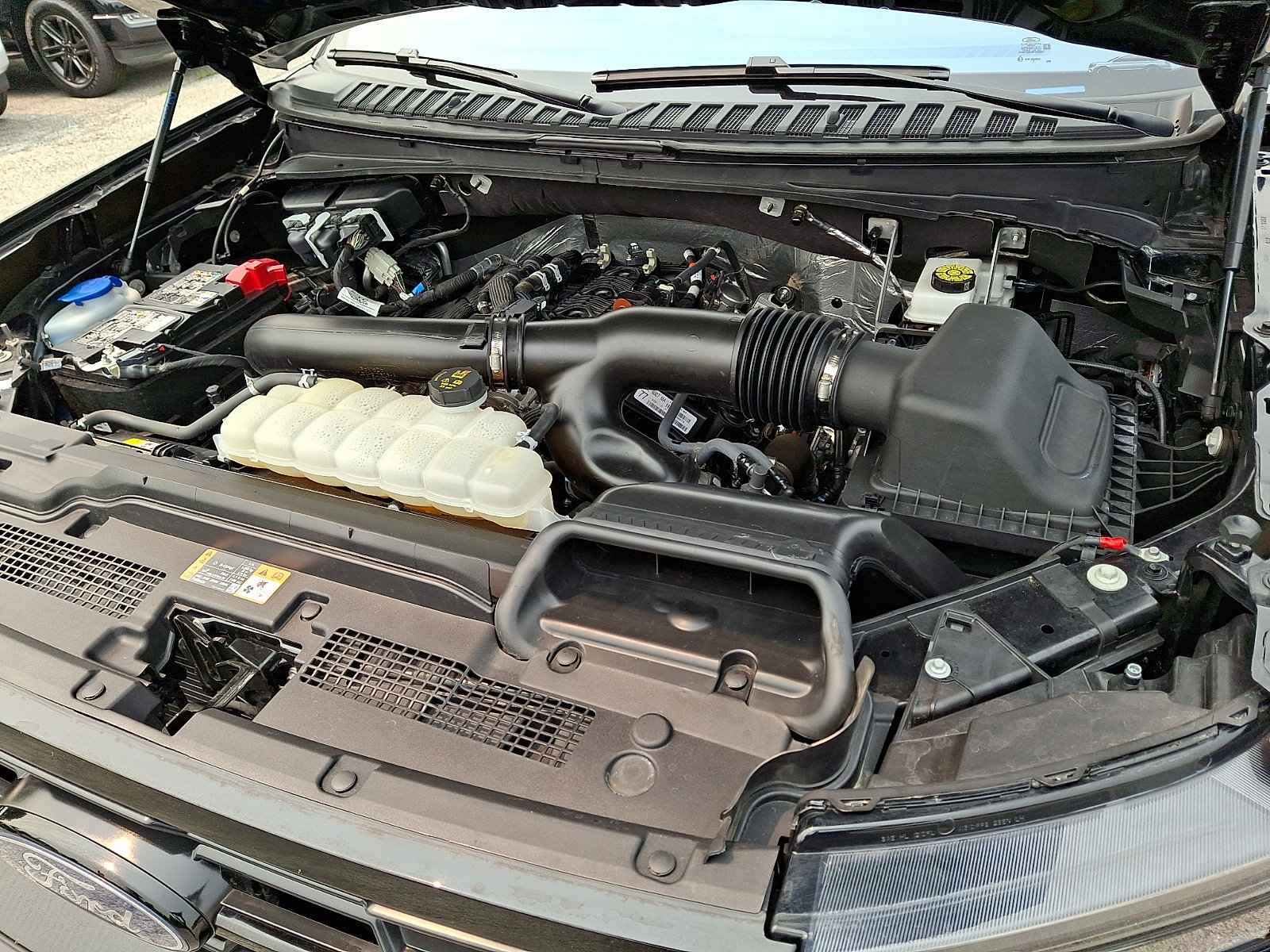 Certified 2025 Ford Expedition Max Active AWD/4WD image 30