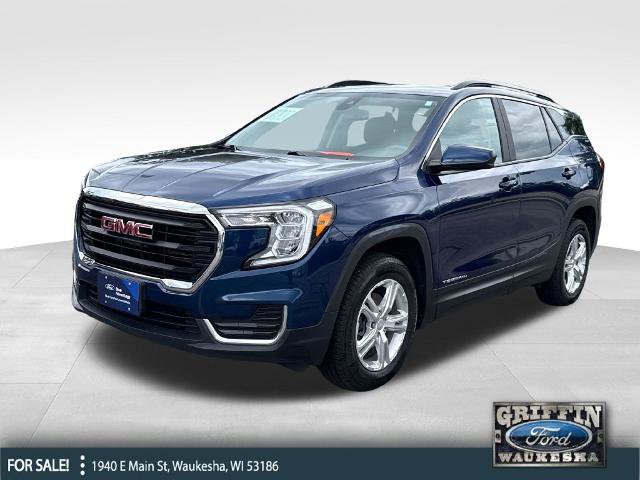 Used 2022 GMC Terrain SLE w/ Driver Convenience Package