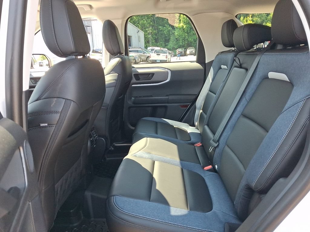 Certified 2025 Ford Bronco Sport Outer Banks w/ Outer Banks Tech Package+ AWD/4WD image 10