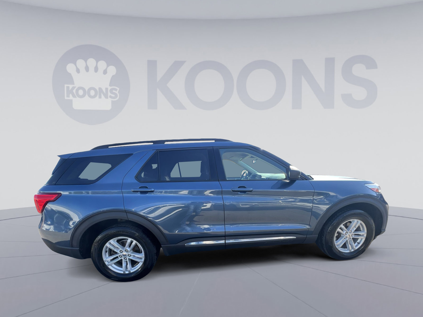 Certified 2020 Ford Explorer XLT w/ Class III Trailer Tow Package AWD/4WD image 17