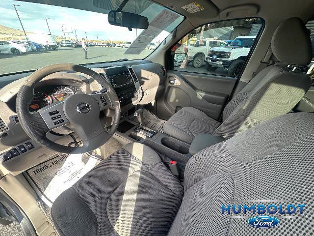 Used 2017 Nissan Frontier SV image 13