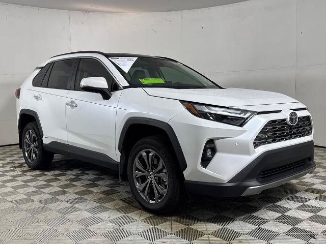 Used 2025 Toyota RAV4 Limited w/ Advanced Technology Package AWD/4WD image 1