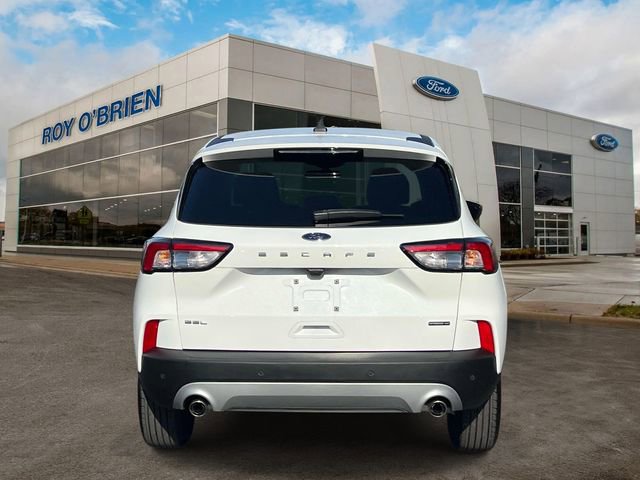 Certified 2022 Ford Escape SEL w/ Technology Package AWD/4WD image 4