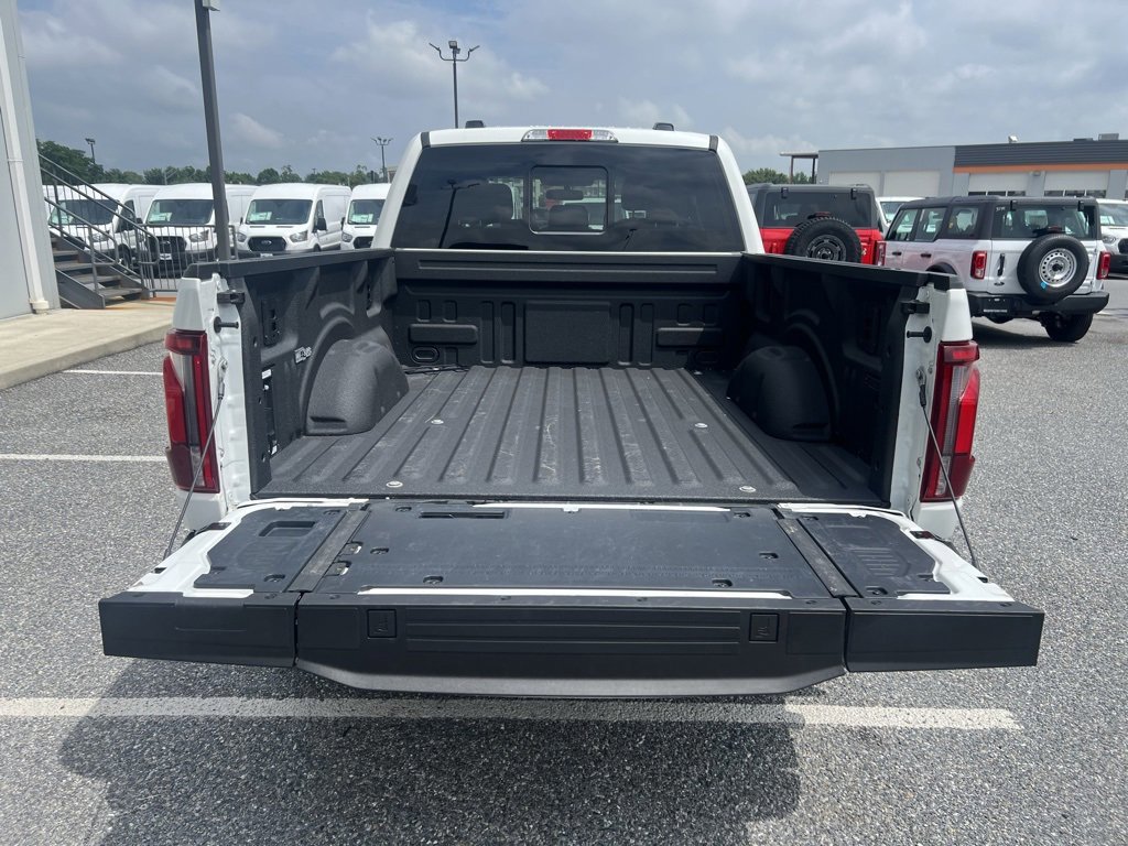 Certified 2025 Ford F150 Lariat w/ Equipment Group 501A Mid image 9