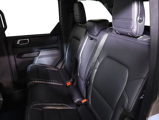 Certified 2025 Ford Bronco Outer Banks image 11