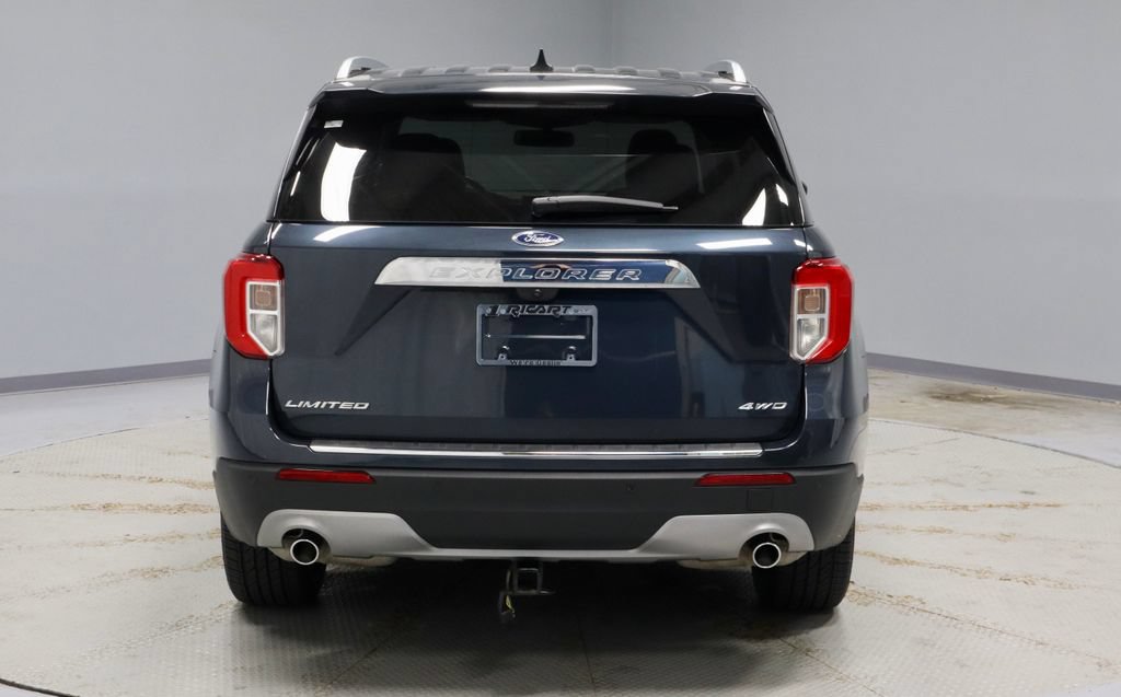 Certified 2023 Ford Explorer Limited w/ Equipment Group 301A AWD/4WD image 12