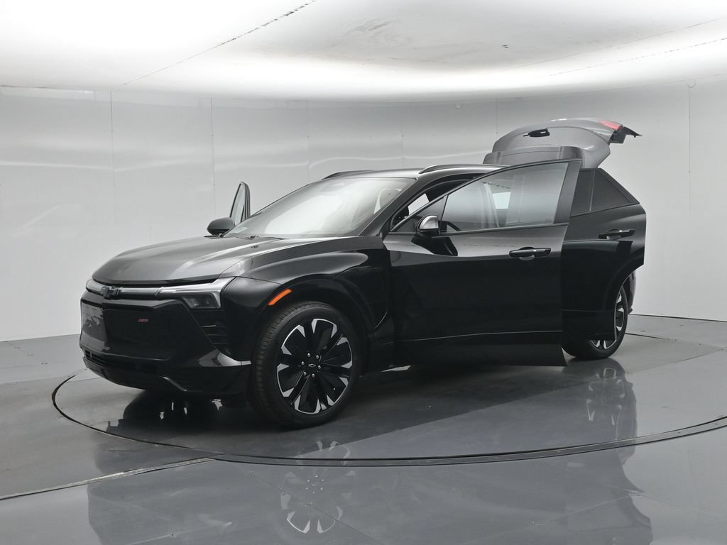 Used 2024 Chevrolet Blazer EV RS AWD/4WD image 32