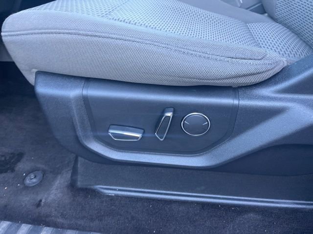 Certified 2018 Ford F150 XLT w/ Equipment Group 302A Luxury image 20