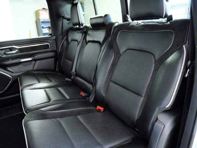 Used 2025 RAM 1500 Laramie w/ Sport Appearance Package AWD/4WD image 16