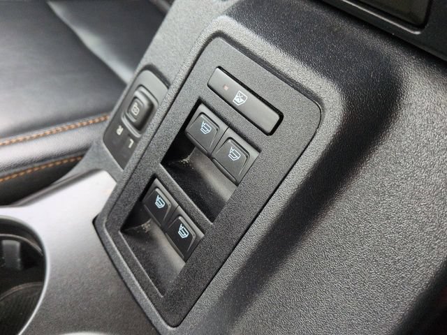 Certified 2023 Ford Bronco Badlands w/ Sasquatch Package AWD/4WD image 30