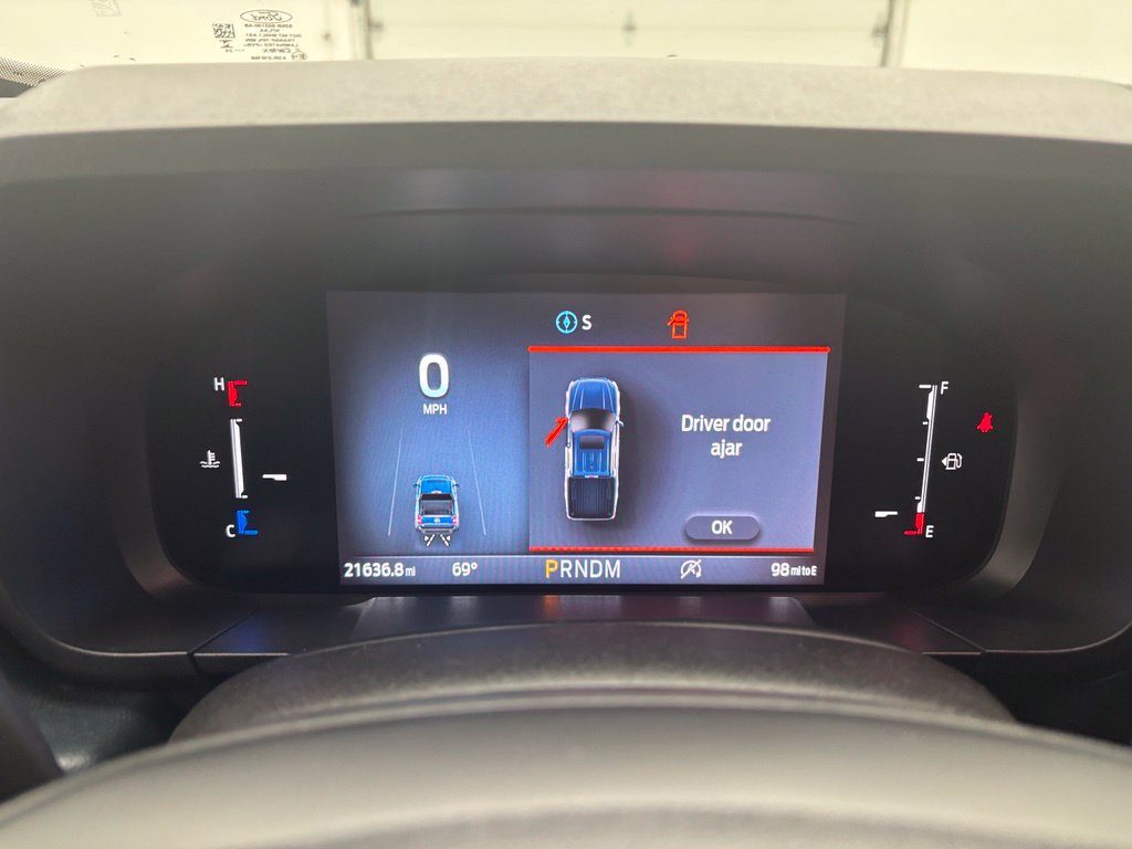Certified 2025 Ford Maverick Lobo AWD/4WD image 21