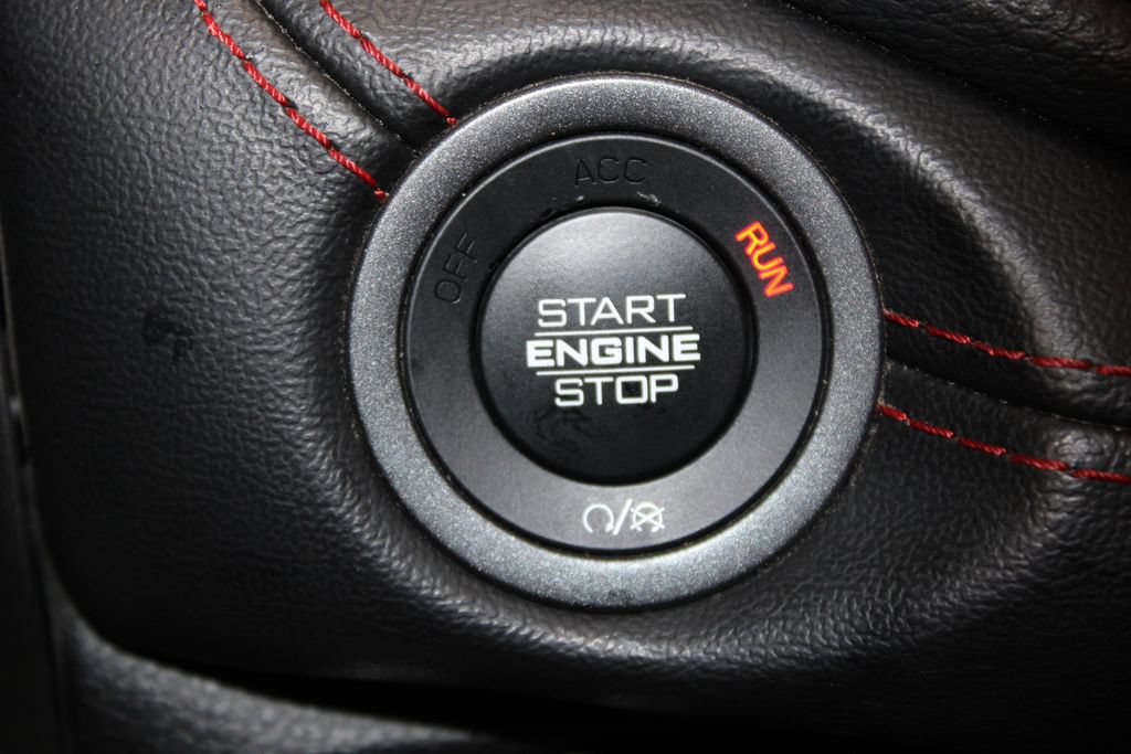 Used 2024 Dodge Durango GT RWD image 45