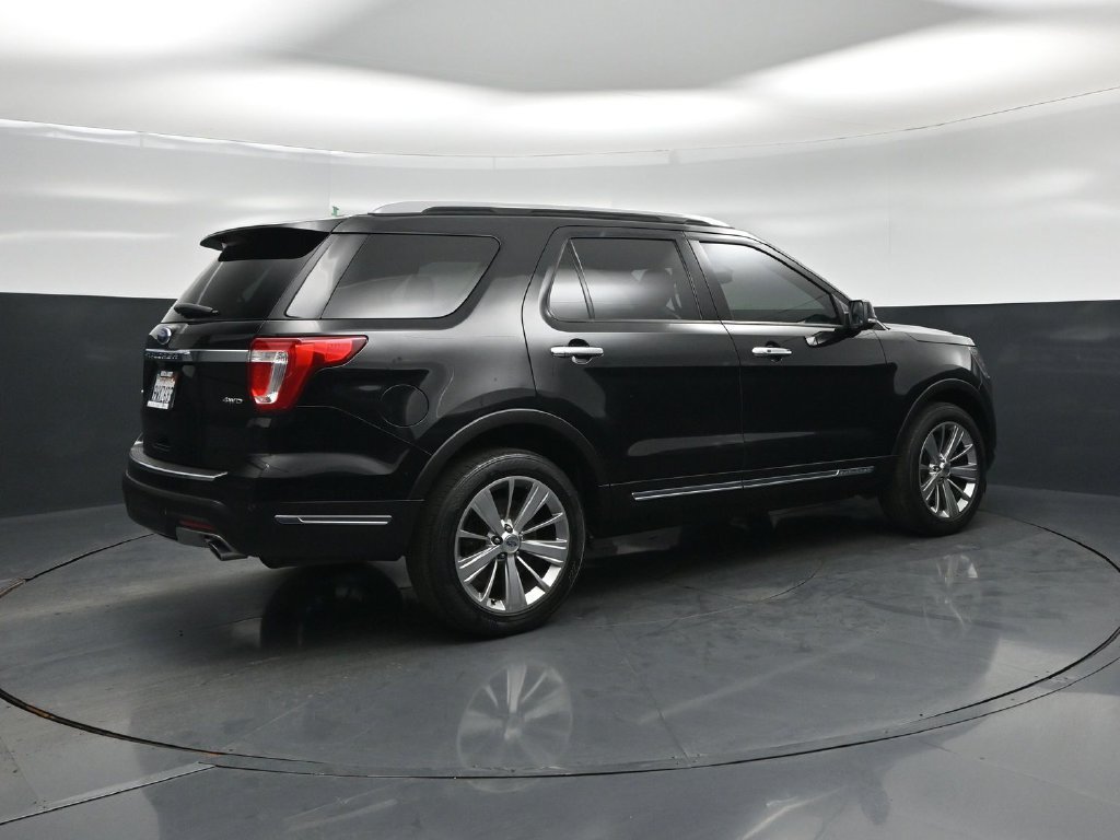 Certified 2018 Ford Explorer Limited AWD/4WD image 23