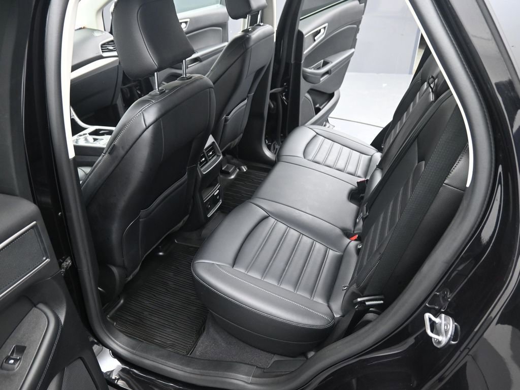 Certified 2024 Ford Edge SEL w/ Convenience Package image 24