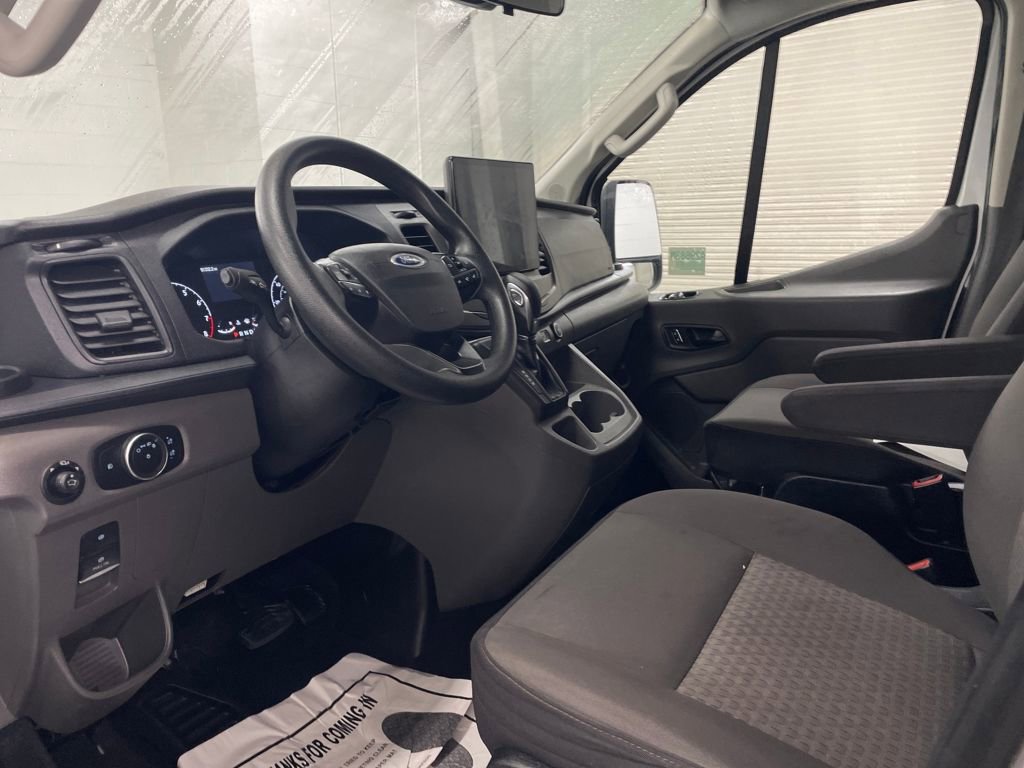 Certified 2022 Ford Transit 350 XLT image 6
