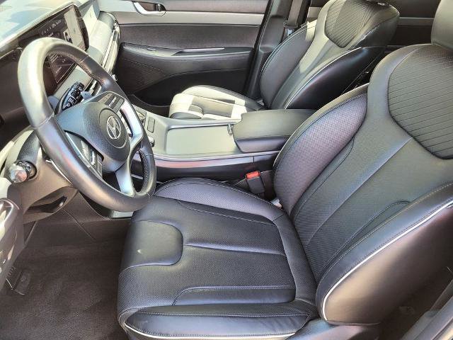Used 2025 Hyundai Palisade SEL FWD image 16