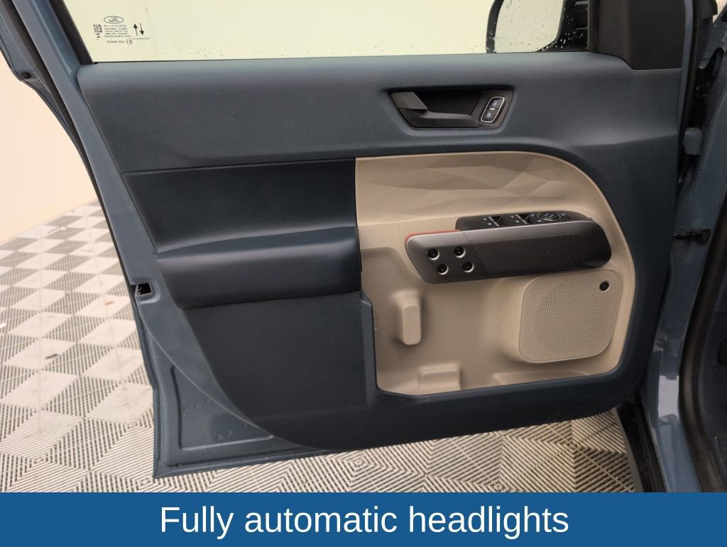 Certified 2025 Ford Maverick Lariat w/ 4K Tow Package image 39