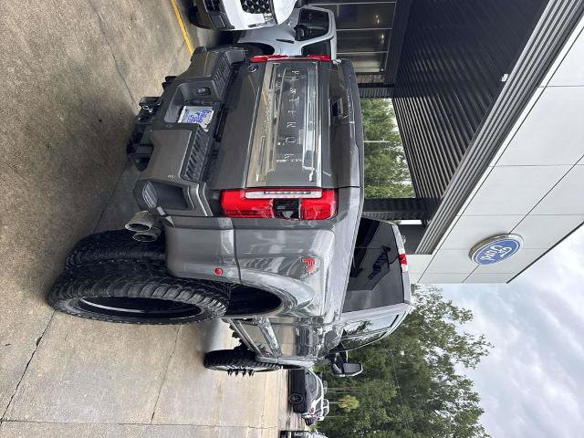 Certified 2024 Ford F450 Platinum w/ FX4 Off-Road Package AWD/4WD image 7