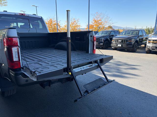 Certified 2020 Ford F250 King Ranch w/ King Ranch Ultimate Package AWD/4WD image 20