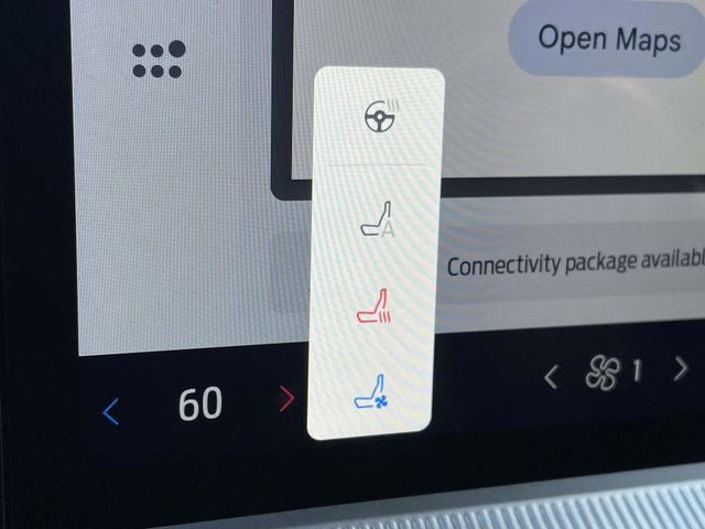 Certified 2025 Ford Explorer Platinum image 21