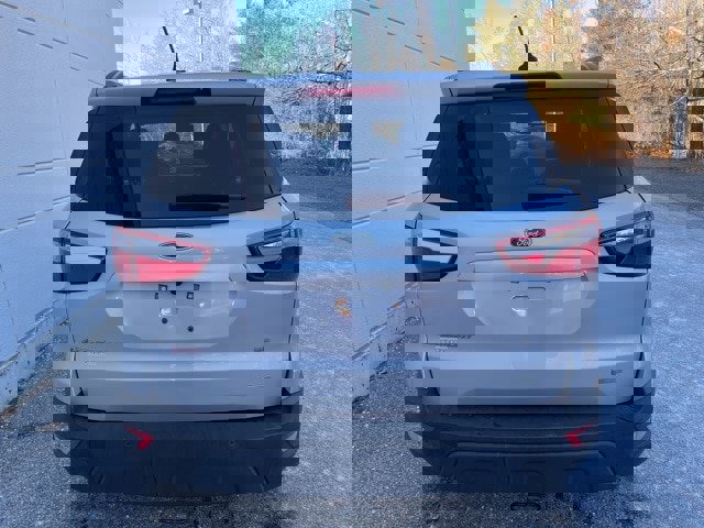 Certified 2019 Ford EcoSport SE image 8
