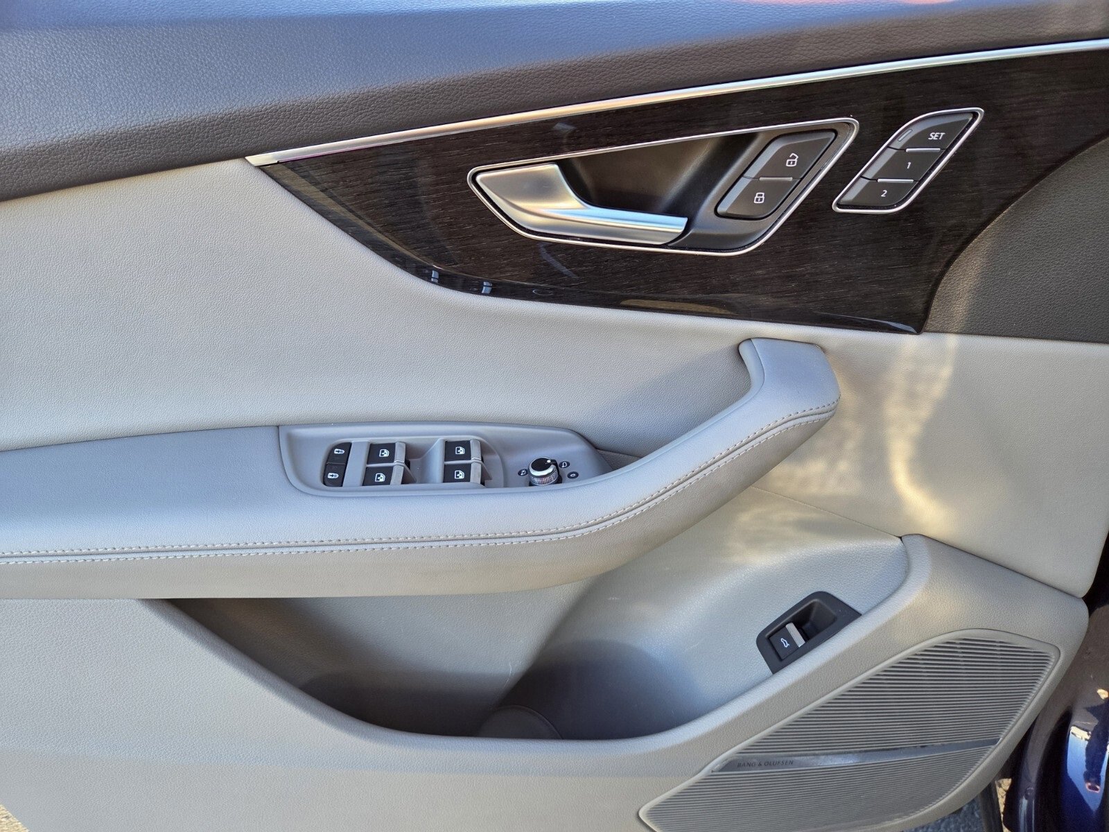 Used 2024 Audi Q7 3.0T Premium Plus image 19