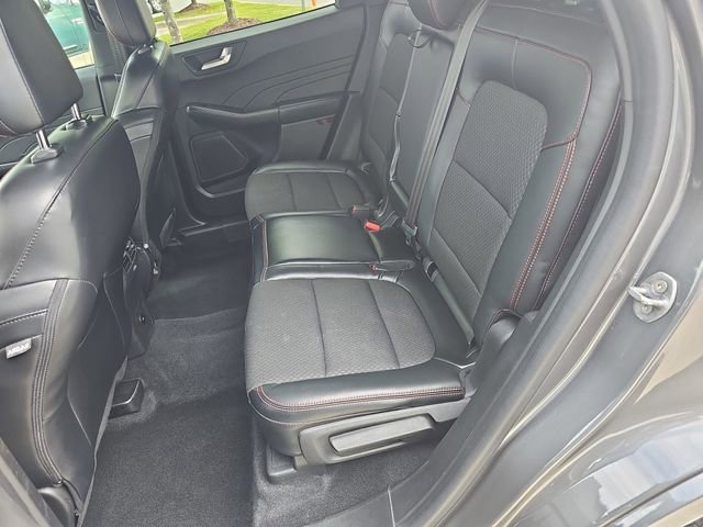 Certified 2023 Ford Escape ST-Line w/ Tech Pack #1 AWD/4WD image 14