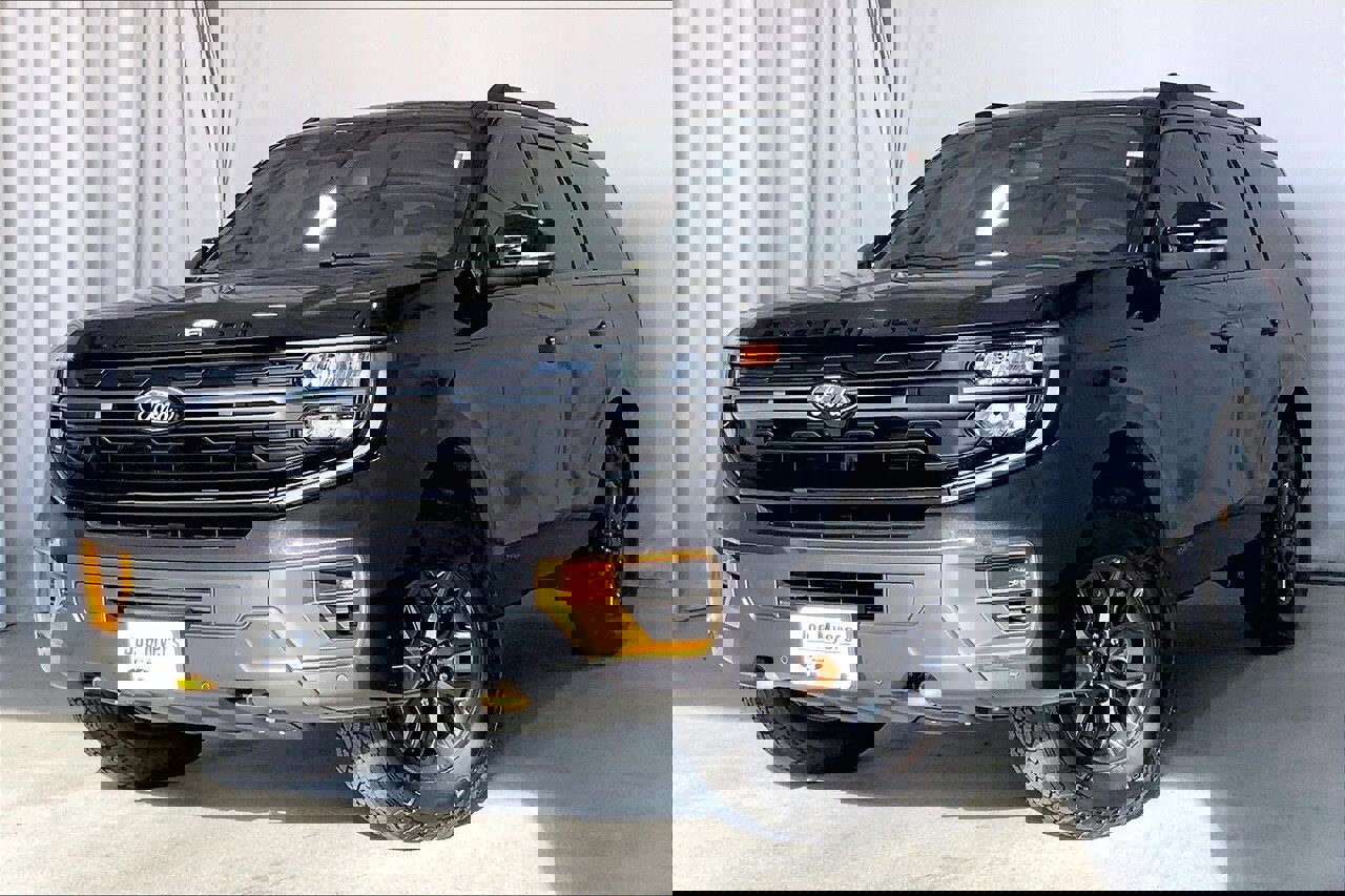 Certified 2025 Ford Expedition Tremor image 12