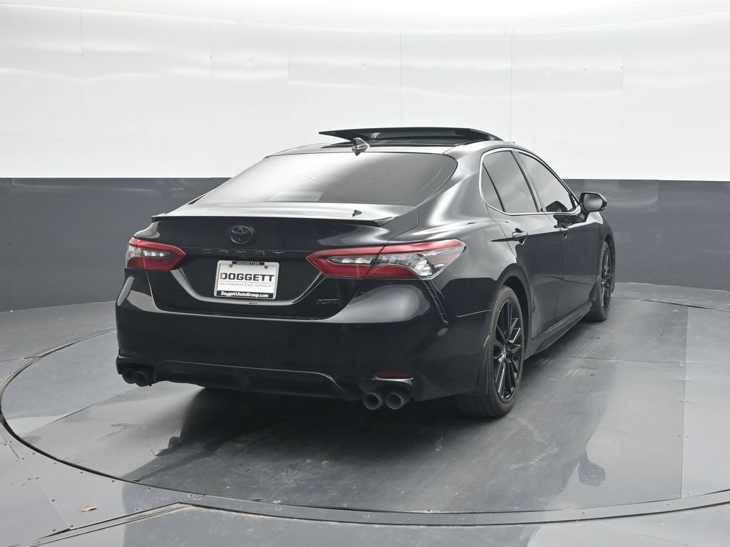 Used 2022 Toyota Camry XSE FWD image 24