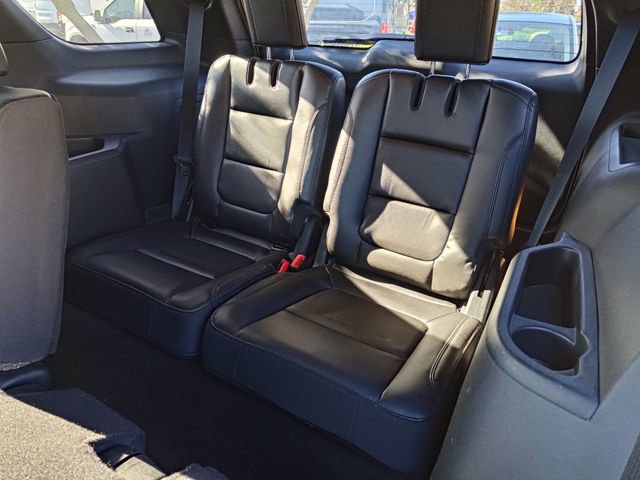 Certified 2018 Ford Explorer XLT w/ Equipment Group 202A image 12
